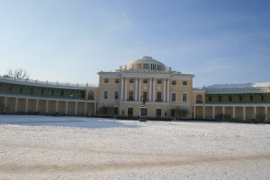 Pavlovsk palace in winter